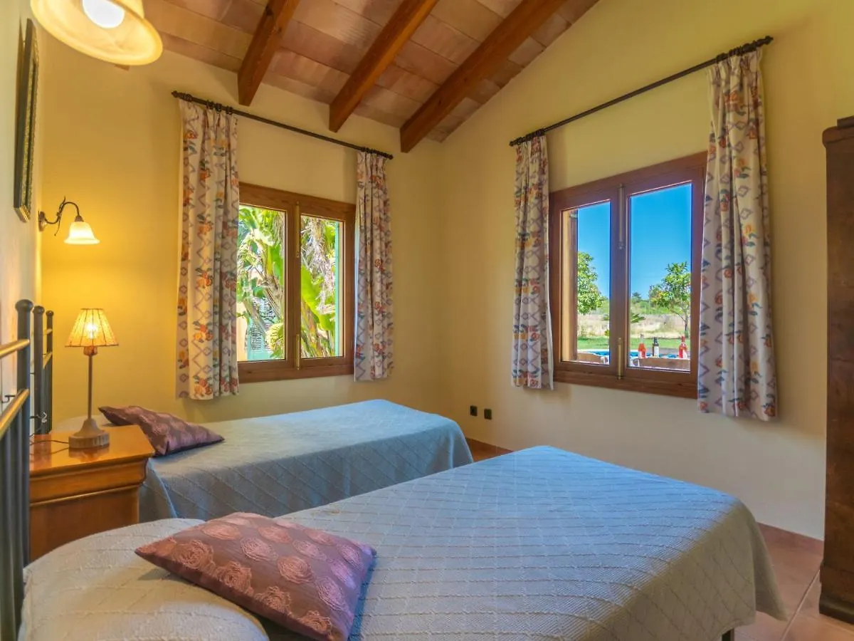 Holiday Home Es Coscolls - Pic300 By Interhome Santa Margalida
